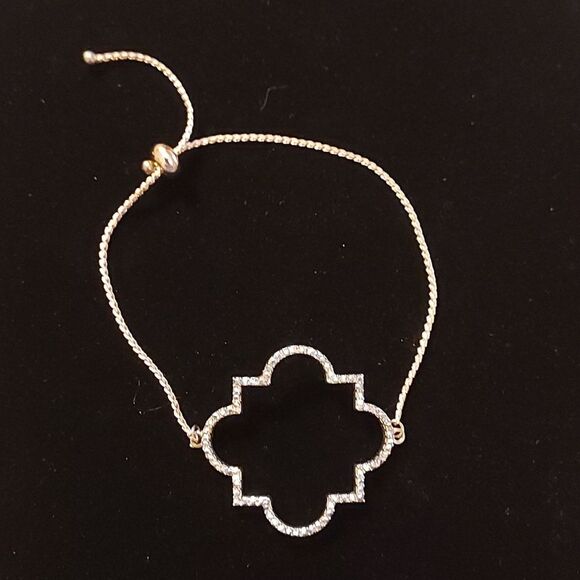 Rose Gold tone Quatrefoil slider bracelet with faux diamonds pave - Picture 1 of 6